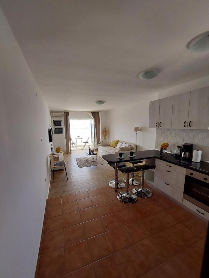 Apartman Iskra Apartment Ядраново Екстериор снимка